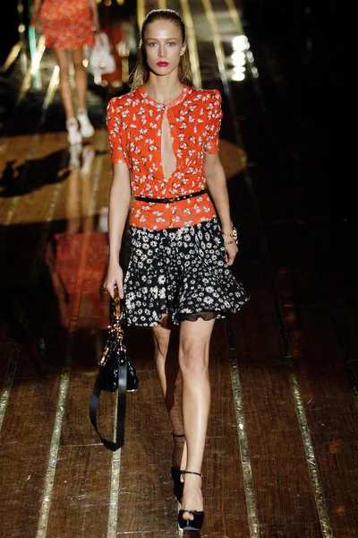 Look 23